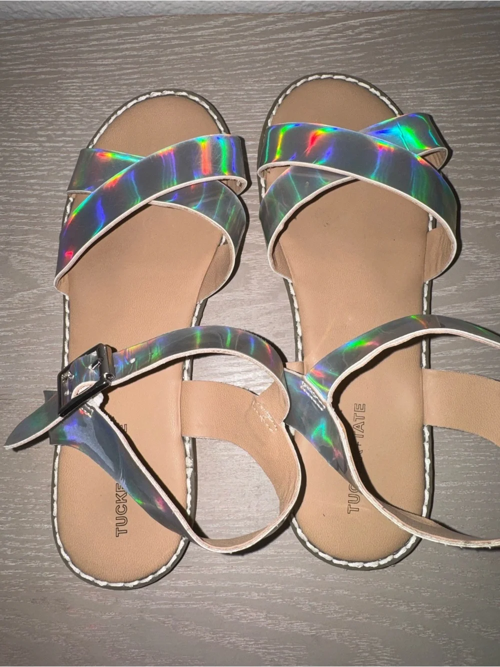 Tucker + Tate Girls Iridecsent Silver Sandals size 3